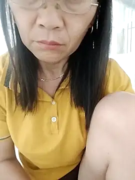 miko nyan2006 online show from April 1, 2026, 5:32 pm