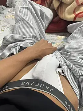 gold221298 online show from February 18, 2026, 5:27 am