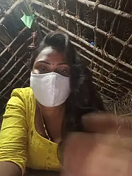 Snapshot of Tamil_Hot_Nisha chatting on May 16, 2026, 6:51 pm Tamil Hot Nisha online show from May 16, 2026, 6:51 pm