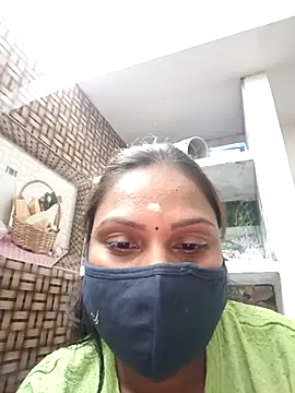 Snapshot of Tamil_Hot_Nisha chatting on February 17, 2026, 6:16 pm Tamil Hot Nisha online show from February 17, 2026, 6:16 pm