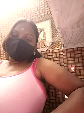 Snapshot of Tamil_Hot_Nisha chatting on February 16, 2026, 4:05 pm Tamil Hot Nisha online show from February 16, 2026, 4:05 pm