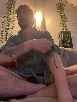 Piratee666 online show from March 2, 2026, 11:33 pm