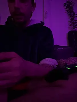 Snapshot of Piratee666 chatting on March 1, 2026, 11:16 pm Piratee666 online show from March 1, 2026, 11:16 pm