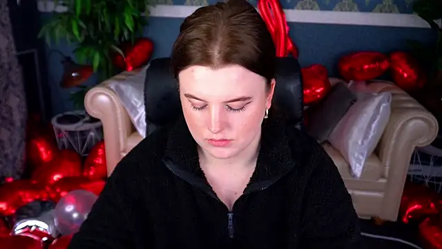 Snapshot of KristiFoxy chatting on February 12, 2026, 1:22 pm KristiFoxy online show from February 12, 2026, 1:22 pm