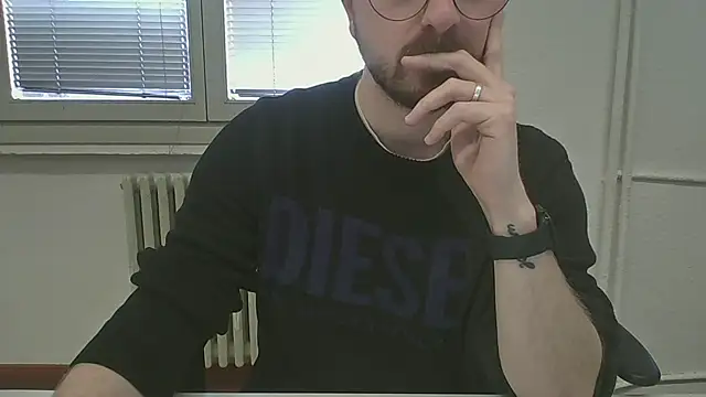 ItalianAlex online show from March 27, 2026, 1:23 pm