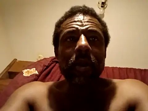 Snapshot of Joecool1009 chatting on April 26, 2026, 1:36 am Joecool1009 online show from April 26, 2026, 1:36 am