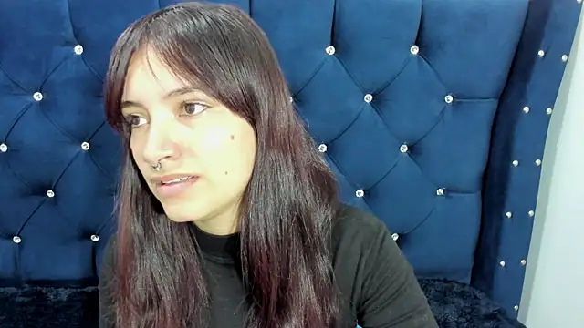 Snapshot of nahomy_glow chatting on February 6, 2026, 7:10 pm nahomy glow online show from February 6, 2026, 7:10 pm