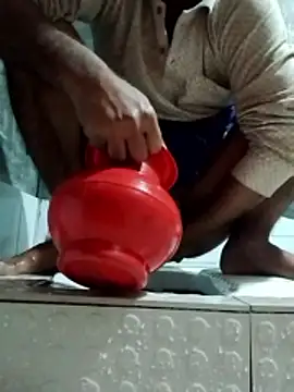 sos-boy online show from February 18, 2026, 4:43 am