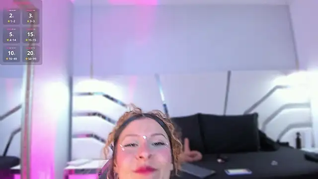 Snapshot of ninna_vinns chatting on March 1, 2026, 3:50 am ninna vinns online show from March 1, 2026, 3:50 am