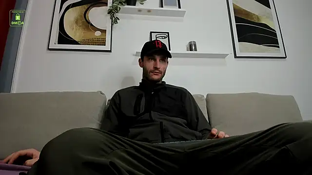 Snapshot of Deymond_Russo chatting on March 3, 2026, 6:31 am Deymond Russo online show from March 3, 2026, 6:31 am