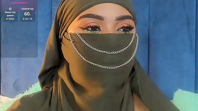 fatimarab   online show from March 12, 2026, 3:45 am