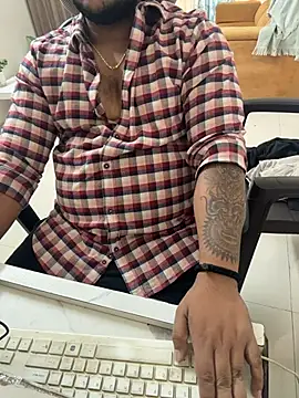 Snapshot of Rah0091 chatting on February 18, 2026, 8:55 am Rah0091 online show from February 18, 2026, 8:55 am