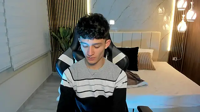 Patrick Howland  online show from February 17, 2026, 3:26 am