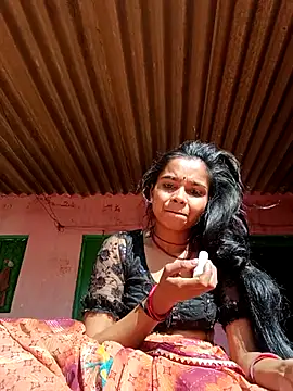 Snapshot of Cut_ikina chatting on February 7, 2026, 4:53 am Cut ikina online show from February 7, 2026, 4:53 am