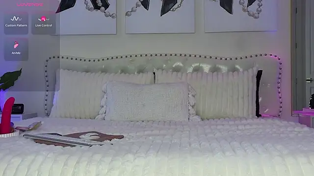 ViolettBaby online show from February 23, 2026, 5:57 pm