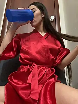 Snapshot of OnlyLeiLa chatting on February 21, 2026, 7:38 pm OnlyLeiLa online show from February 21, 2026, 7:38 pm