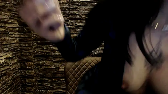 BrianaBloom online show from March 28, 2026, 10:11 pm