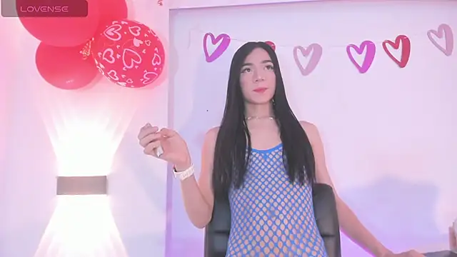 Snapshot of AllanaRosee chatting on February 17, 2026, 11:51 am AllanaRosee online show from February 17, 2026, 11:51 am