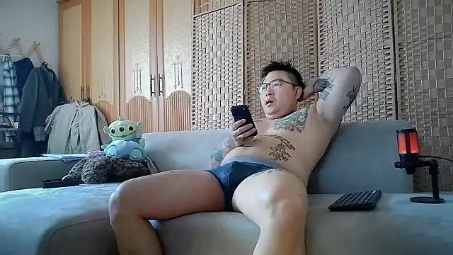 fxckuno online show from February 9, 2026, 1:58 am