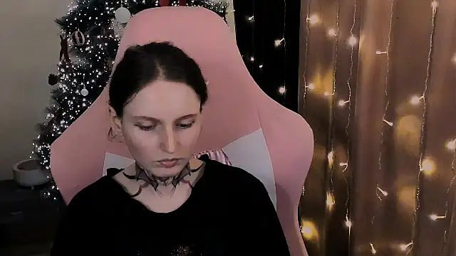 Onyxix online show from February 15, 2026, 7:35 pm