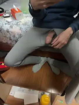 freshstudent online show from February 5, 2026, 11:28 am