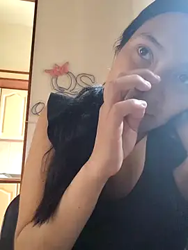 Julieta Parker online show from February 13, 2026, 3:12 pm