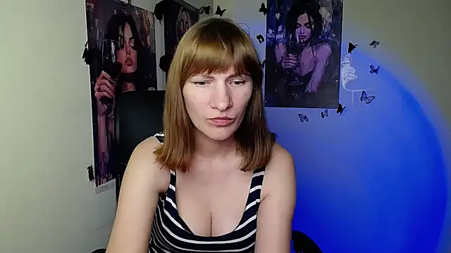 Snapshot of Rosalinda_ro chatting on June 3, 2026, 6:12 pm Rosalinda ro online show from June 3, 2026, 6:12 pm