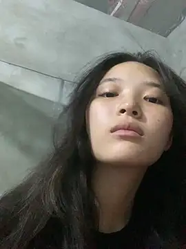 Snapshot of Suzu_xx01 chatting on July 9, 2026, 4:39 pm Suzu xx01 online show from July 9, 2026, 4:39 pm