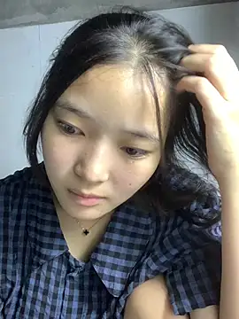 Snapshot of Suzu_xx01 chatting on June 24, 2026, 6:50 pm Suzu xx01 online show from June 24, 2026, 6:50 pm