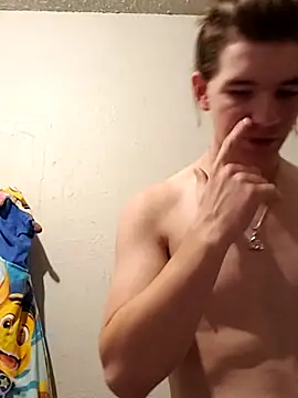 Snapshot of Horus1922 chatting on February 20, 2026, 2:19 pm Horus1922 online show from February 20, 2026, 2:19 pm