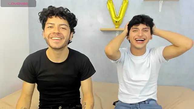 Snapshot of Eliotkinky chatting on February 25, 2026, 3:01 pm Eliotkinky online show from February 25, 2026, 3:01 pm