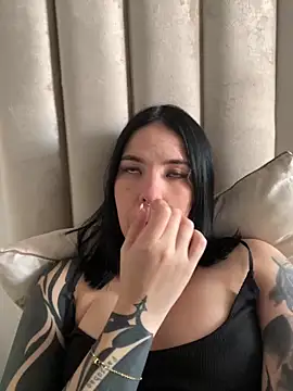 Snapshot of lolibahia chatting on February 22, 2026, 3:57 pm lolibahia online show from February 22, 2026, 3:57 pm