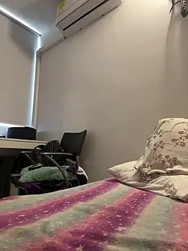 Snapshot of lolibahia chatting on February 21, 2026, 8:33 pm lolibahia online show from February 21, 2026, 8:33 pm