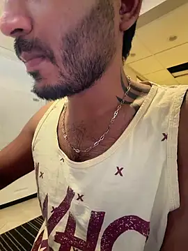 DaggerTie online show from February 13, 2026, 7:58 pm