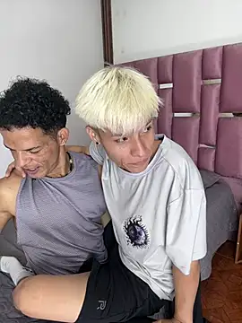 Snapshot of MaxyRyan chatting on February 16, 2026, 12:59 pm MaxyRyan online show from February 16, 2026, 12:59 pm