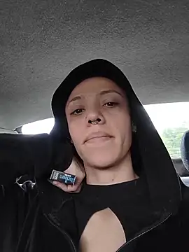 CharlotteKravizz online show from February 23, 2026, 8:20 pm