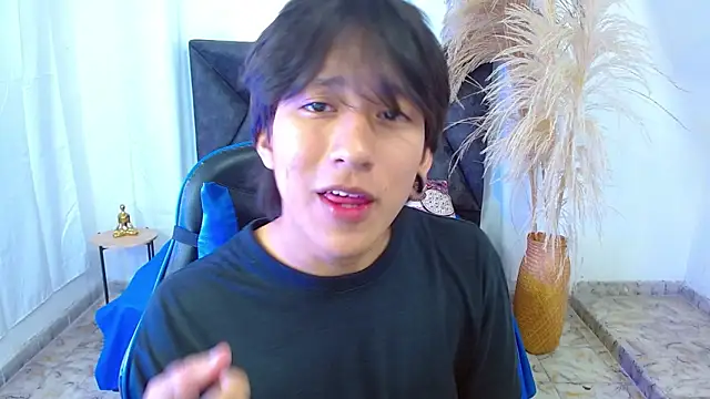 nikoo 18 online show from March 14, 2026, 1:39 pm