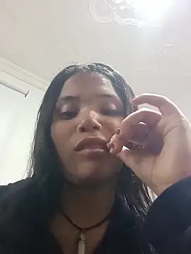 Snapshot of Maggyx chatting on February 17, 2026, 1:30 pm Maggyx online show from February 17, 2026, 1:30 pm