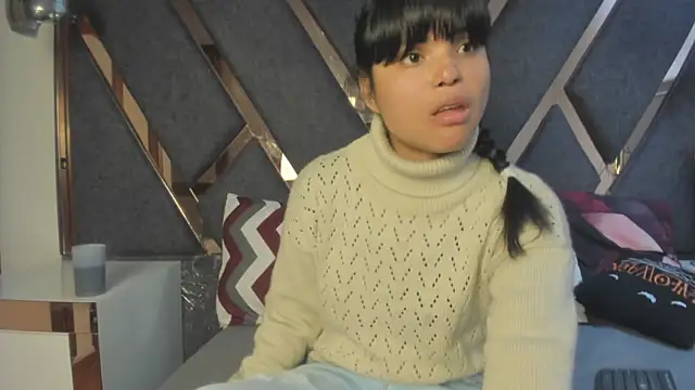 Snapshot of Maggyx chatting on May 2, 2026, 3:39 pm Maggyx online show from May 2, 2026, 3:39 pm