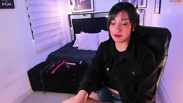 Snapshot of ladyraing chatting on February 9, 2026, 3:04 am ladyraing online show from February 9, 2026, 3:04 am