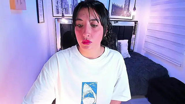 Snapshot of ladyraing chatting on February 21, 2026, 3:08 am ladyraing online show from February 21, 2026, 3:08 am