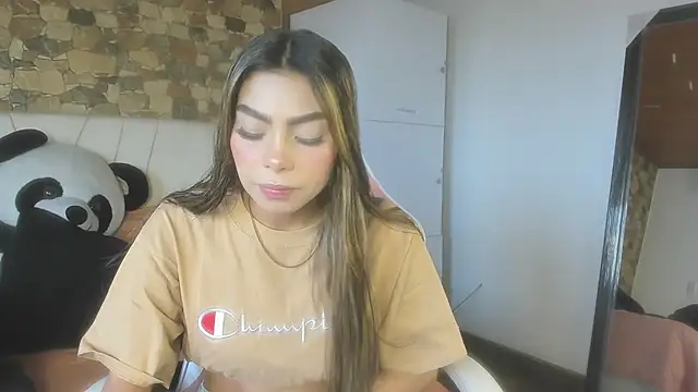 khaimi  online show from April 15, 2026, 7:58 pm