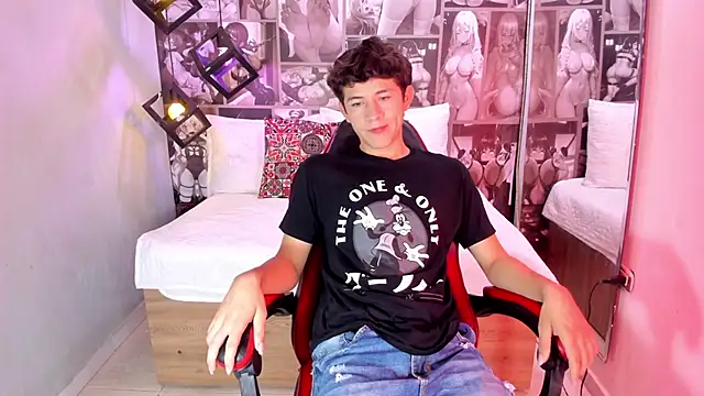 Snapshot of Christian_Foxx chatting on February 25, 2026, 1:33 pm Christian Foxx online show from February 25, 2026, 1:33 pm