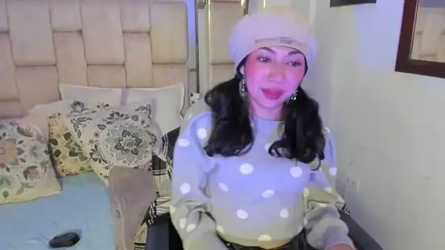 Eva cute7 online show from April 16, 2026, 3:18 am