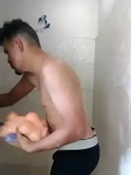 polla large active online show from April 20, 2026, 6:20 pm