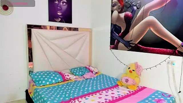 Snapshot of ale-noah chatting on February 15, 2026, 12:11 am ale-noah online show from February 15, 2026, 12:11 am