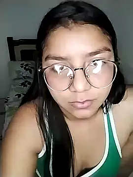 Snapshot of hotbrunette25 chatting on February 22, 2026, 3:31 am hotbrunette25 online show from February 22, 2026, 3:31 am