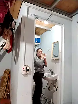 Snapshot of cong1122 chatting on February 7, 2026, 1:35 am cong1122 online show from February 7, 2026, 1:35 am