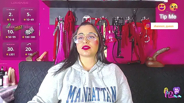 Snapshot of shannon_queen- chatting on June 30, 2026, 5:40 am shannon queen- online show from June 30, 2026, 5:40 am