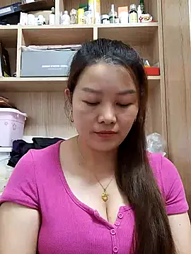 Snapshot of Jennie_dogy chatting on June 30, 2026, 12:27 pm Jennie dogy online show from June 30, 2026, 12:27 pm